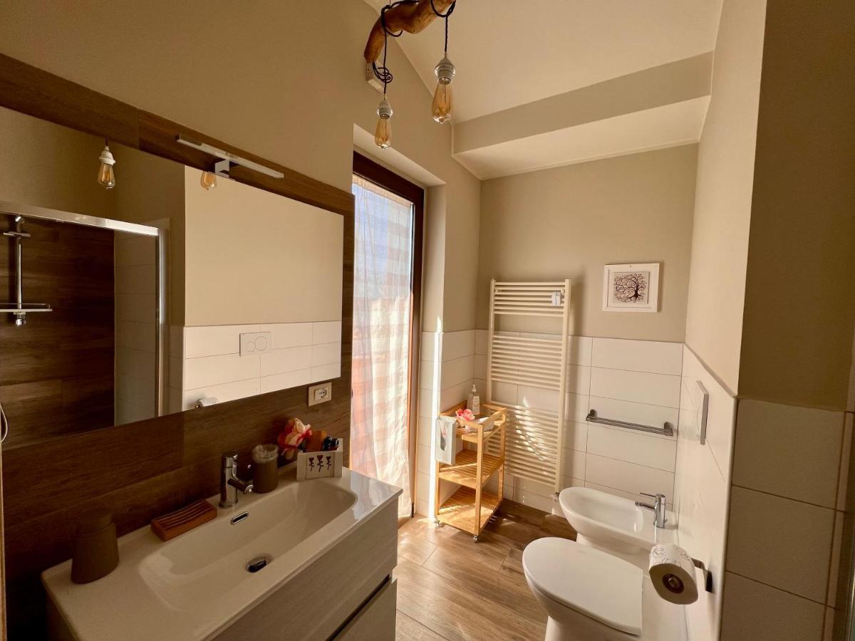 Bed & Breakfast Peperosa In Collina, Luxury *