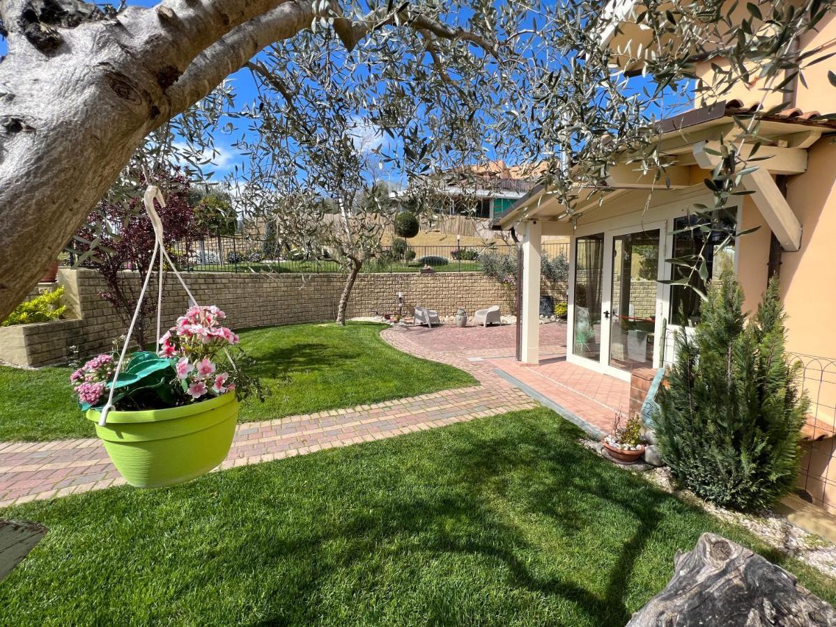 Peperosa In Collina, Luxury Bed & Breakfast *
